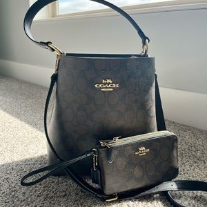 Coach bag & matching wallet